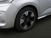 Second-hand VW Multivan Style 204 CP (150 kW) 2025 Argintiu Monovolum