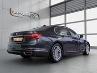 Gebraucht BMW 750 Sport Line 449 PS (330 kW) 2017 Sophistograu metallic Limousine