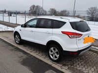 Gebraucht Ford Kuga Trend 150 PS (110 kW) 2013 Weiß SUV