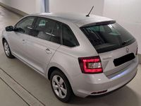 Gebraucht Skoda Rapid Clever 95 PS (69 kW) 2018 Silber Kombi