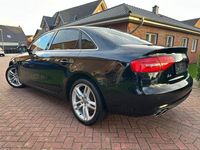 Second-hand Audi A4 150 CP (110 kW) 2015 Negru Berlinǎ
