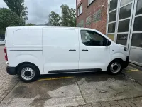 Gebraucht Opel Vivaro-e Combi 102 PS (75 kW) 2021 Weiß Van / Kleinbus