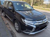 Gebraucht Mitsubishi Outlander 150 PS (110 kW) 2018 Schwarz SUV