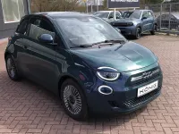 Neu Fiat 500 65 PS (47 kW) 2026 Ozeangrün Kleinwagen