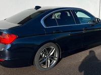 gebraucht BMW 328 i Luxury Automatik