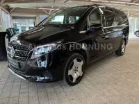 Gebraucht Mercedes V220 Avantgarde 163 PS (119 kW) 2025 Obsidianschwarz metallic Van / Kleinbus