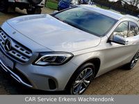 Gebraucht Mercedes GLA180 122 PS (89 kW) 2017 Silber SUV