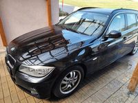 Gebraucht BMW 320 Exclusive 184 PS (135 kW) 2010 Schwarz Kombi