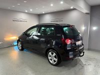 Gebraucht VW Golf VI Team 105 PS (77 kW) 2010 Schwarz Kleinwagen