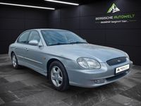 Gebraucht Hyundai Sonata 160 PS (117 kW) 2001 Silber Limousine
