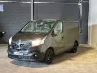 Gebraucht Renault Trafic 90 PS (66 kW) 2015 Schwarz Van / Kleinbus