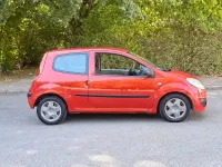 Gebraucht Renault Twingo Authentique 58 PS (42 kW) 2008 Rot Kleinwagen