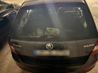 Second-hand Skoda Rapid 90 CP (66 kW) 2017 Negru Hatchback