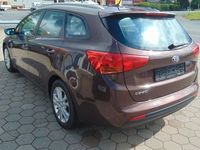 Gebraucht Kia Ceed Sportswagon 99 PS (72 kW) 2013 Braun Kombi