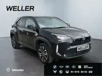 Gebraucht Toyota Yaris Connect Style 116 PS (85 kW) 2024 Mysticschwarz mica Kleinwagen