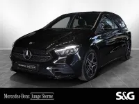 Gebraucht Mercedes B200 AMG 163 PS (119 kW) 2024 Metalliclack kosmosschwarz Kleinwagen