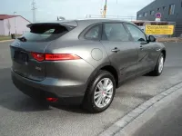 Gebraucht Jaguar F-Pace 179 PS (131 kW) 2017 Grau SUV