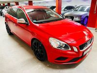 Gebraucht Volvo V60 R-Design 150 PS (110 kW) 2011 Rot Kombi