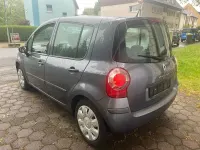 Używany Renault Modus 75 KM (55 kW) 2007 Szary Minivan