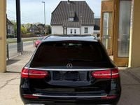 Gebraucht Mercedes E400 333 PS (244 kW) 2017 Obsidianschwarz Kombi