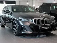 Neu BMW 520 Performance 197 PS (144 kW) 2026 Grau Kombi