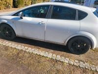 Gebraucht Seat Leon Reference 102 PS (75 kW) 2010 Weiß Kleinwagen
