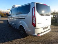 Gebraucht Ford Tourneo Titanium X 150 PS (110 kW) 2022 Silber Van / Kleinbus