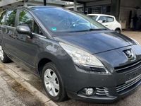 gebraucht Peugeot 5008 1.6 HDI Access Automatik/NAVI/SHZ/PANO