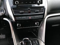 Gebraucht Mitsubishi Eclipse Cross Plus 188 PS (138 kW) 2022 Weiß SUV