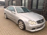 Second-hand Mercedes CLK320 2002 Argintiu Coupe