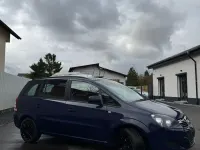 Używany Opel Zafira 110 KM (80 kW) 2012 Niebieski Minivan