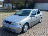 Gebraucht Opel Astra Selection 101 PS (74 kW) 2002 Silber Limousine