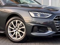 Gebraucht Audi A4 Advanced 163 PS (119 kW) 2020 Grau Kombi