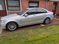 Gebraucht Mercedes 220 170 PS (125 kW) 2009 Silber Limousine