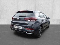 Gebraucht Hyundai i30 Advantage 101 PS (74 kW) 2024 Ecotronic grey / mic Limousine