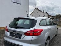 Usata Ford Focus 120 CV (88 kW) 2017 Argento Station wagon