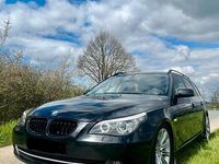 Gebraucht BMW 530 235 PS (172 kW) 2007 Schwarz Kombi