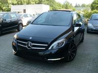 Gebraucht Mercedes B200 156 PS (114 kW) 2012 Schwarz metallic Kleinwagen