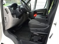 Gebraucht Peugeot Boxer 166 PS (122 kW) 2010 Weiß Van