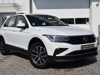 Gebraucht VW Tiguan Life 150 PS (110 kW) 2023 Pure white SUV