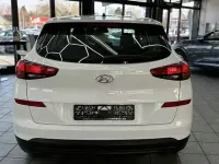 Gebraucht Hyundai Tucson Select 132 PS (97 kW) 2019 Weiß SUV