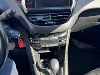 gebraucht Peugeot 208 Allure "Navi/Kamera/Automatikget/5Türig/Eur6