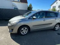 Gebraucht Toyota Verso 124 PS (91 kW) 2013 Grau Van / Kleinbus