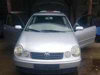 Gebraucht VW Polo 54 PS (39 kW) 2004 Silber Kleinwagen