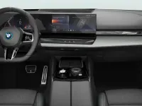 Gebraucht BMW 550e Comfort Edition 489 PS (359 kW) 2025 Rot Kombi