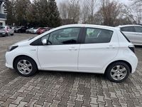Gebraucht Toyota Yaris Hybrid Life 75 PS (55 kW) 2014 Weiß Kleinwagen