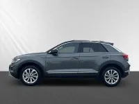 Neu VW T-Roc Style 150 PS (110 kW) 2025 Grau SUV
