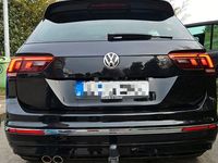 Gebraucht VW Tiguan Highline 190 PS (139 kW) 2017 Schwarz SUV