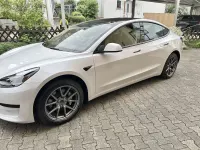 Gebraucht Tesla Model 3 RWD 239 kW (325 PS) 2022 Weiß Limousine