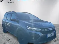 Neu Dacia Jogger Extreme 101 PS (74 kW) 2025 Grün Van / Kleinbus